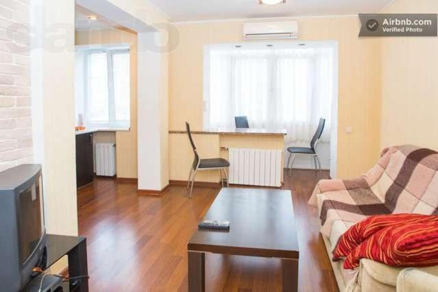 Appartement 2-Х Комнатная На Подоле à Kiev Extérieur photo